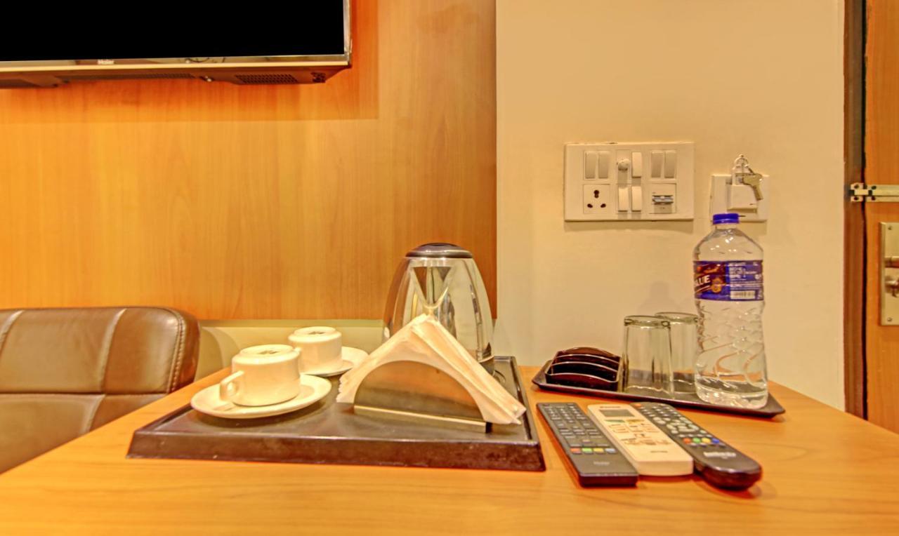 Treebo Tms Residency Hotel New Delhi Buitenkant foto