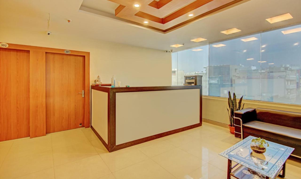 Treebo Tms Residency Hotel New Delhi Buitenkant foto