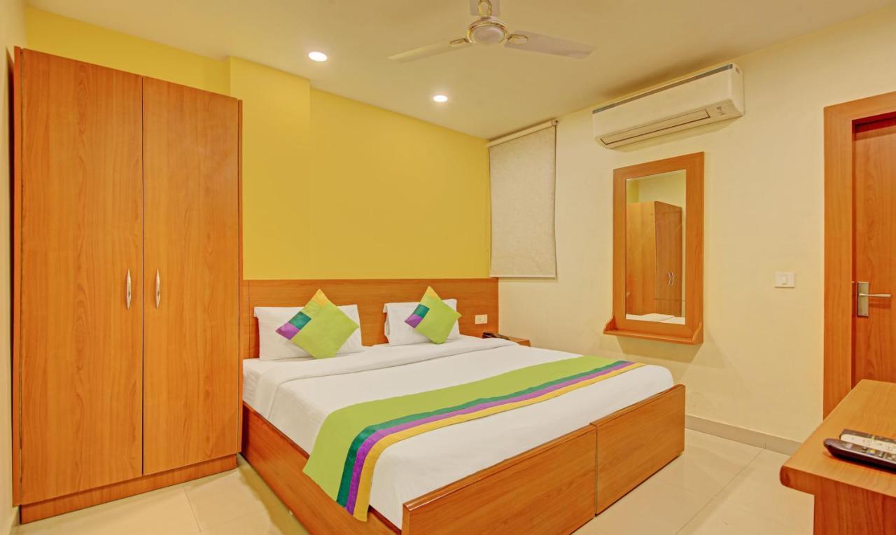 Treebo Tms Residency Hotel New Delhi Buitenkant foto