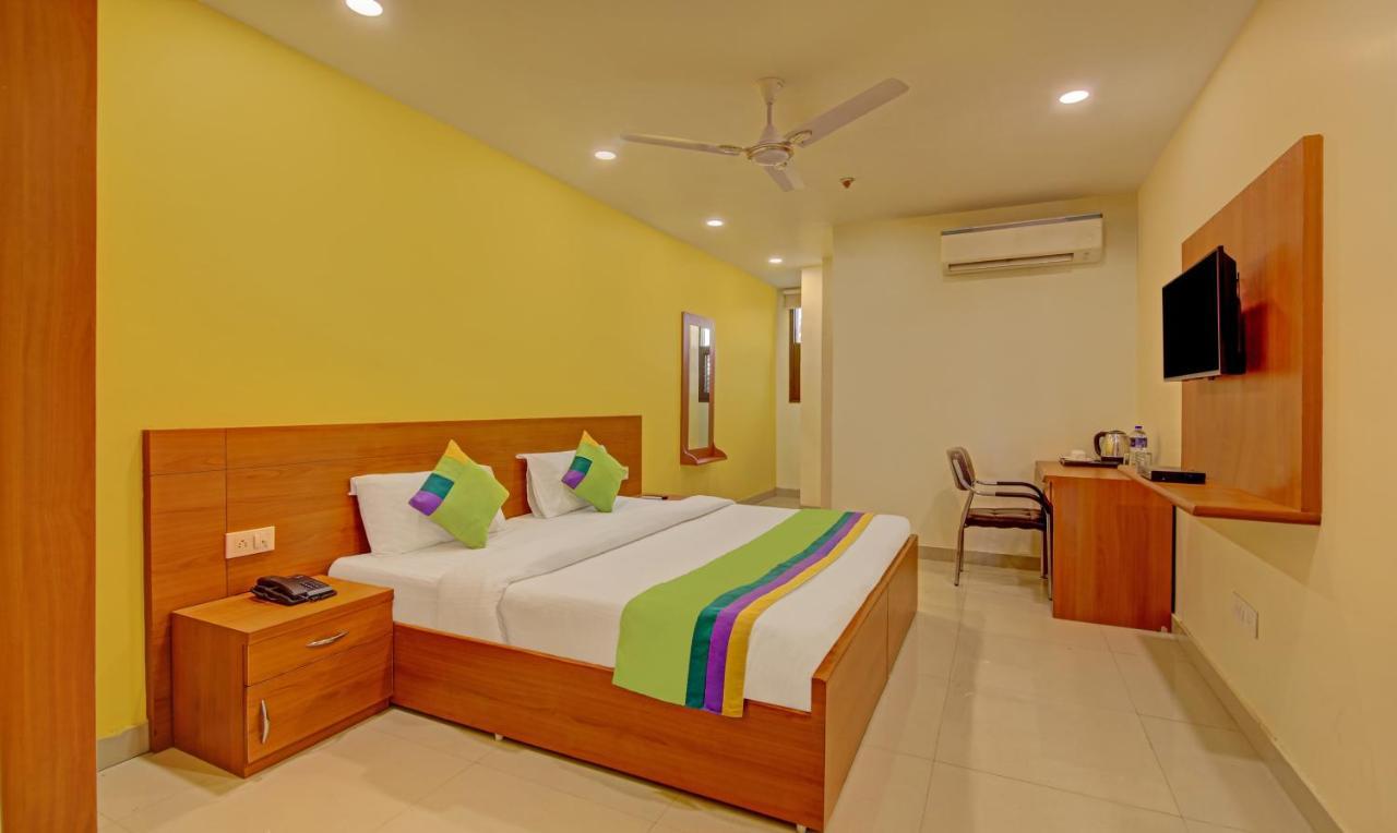 Treebo Tms Residency Hotel New Delhi Buitenkant foto