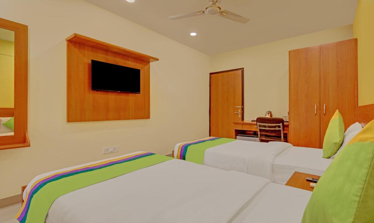 Treebo Tms Residency Hotel New Delhi Buitenkant foto