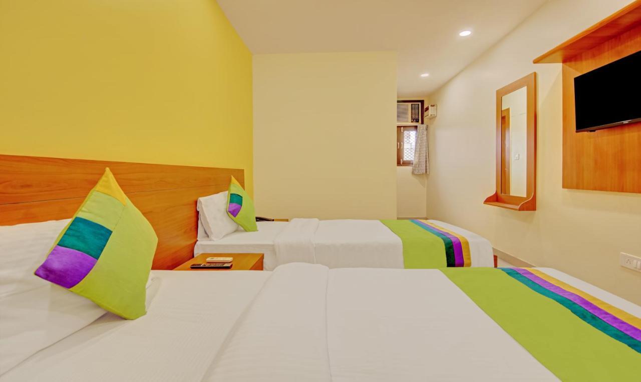 Treebo Tms Residency Hotel New Delhi Buitenkant foto